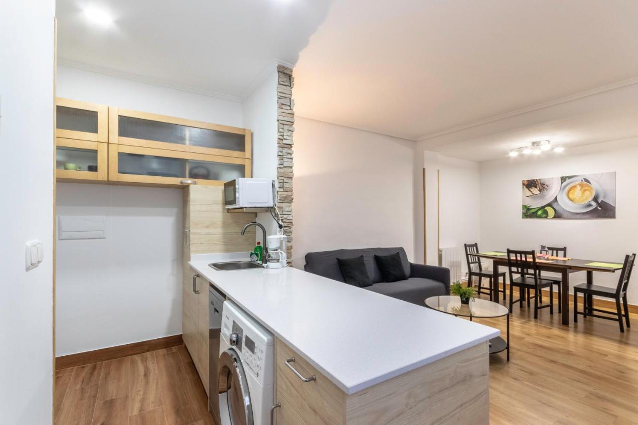 Apartamento Junto Al Guggenheim Con Parking Gratuito Bilbao Zewnętrze zdjęcie